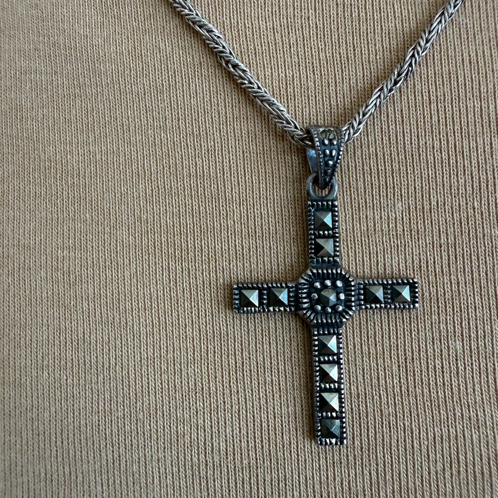 Silver Cross Pendant Necklace 24 inches
